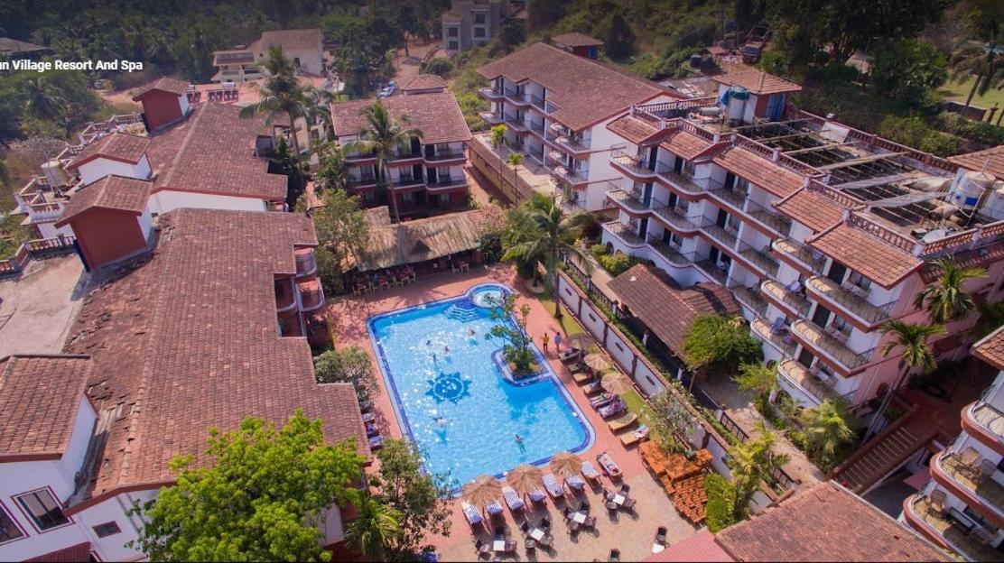 Pride Sun Village Resort y Spa Baga Exterior foto
