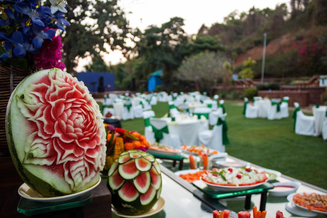 Pride Sun Village Resort y Spa Baga Exterior foto